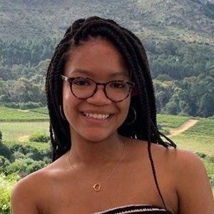 Meet your Posher, Bailee